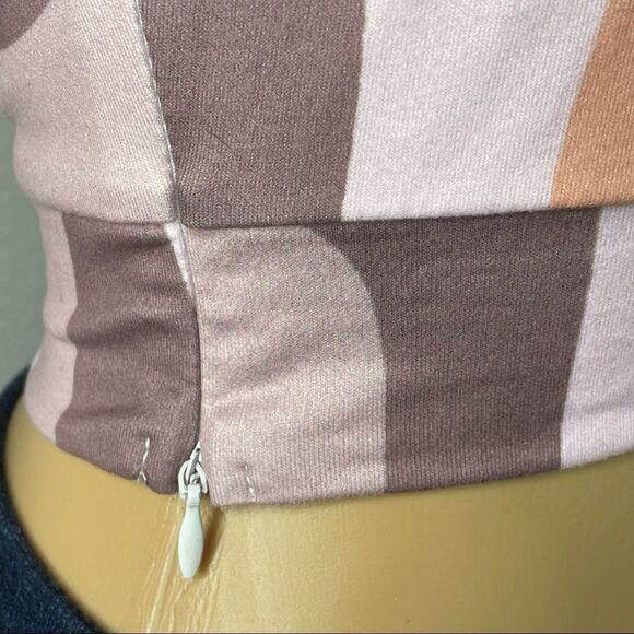 SHEIN Women’s Halter Neck Tie Back Colorblock Crop Top Size XS - Picture 3 of 12